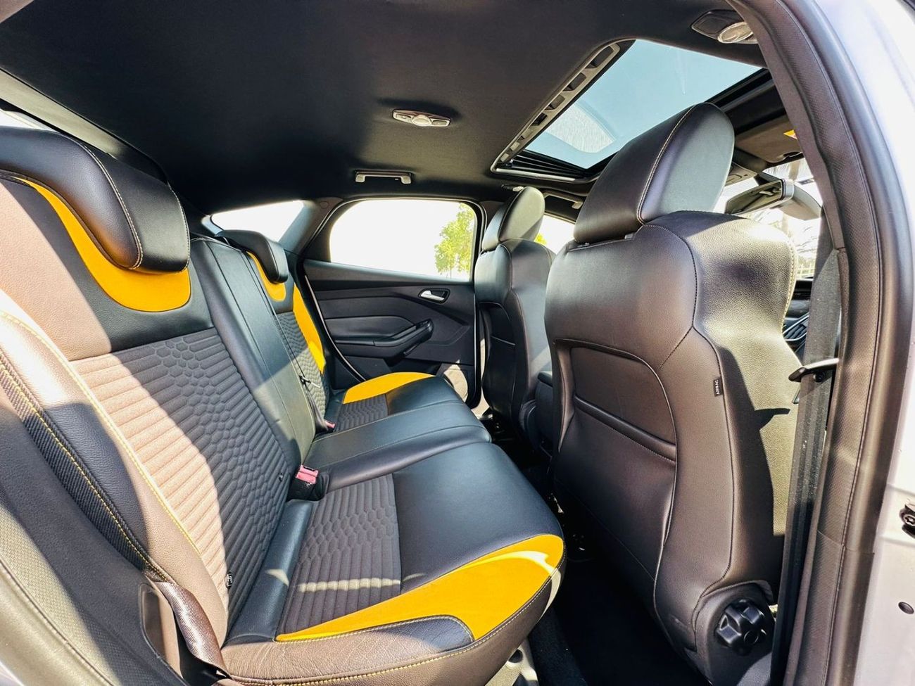Ford Focus AED 860PM | FULL AGENCY MAINTAINED | FORD FOCUS ST | FULL OPTION | | 0 DP | GCC | MINT CONDITION