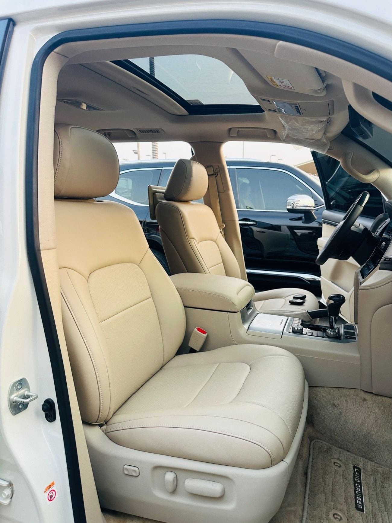 Toyota Land Cruiser VXR