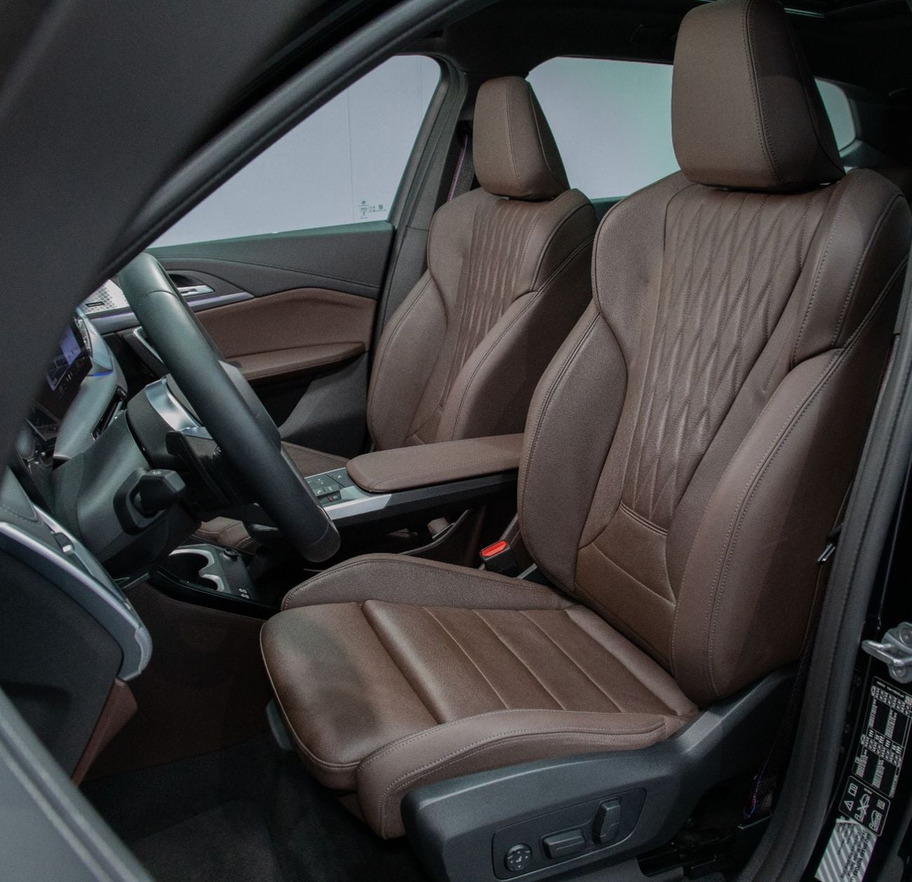 بي أم دبليو X1 xDrive 20i M Sport