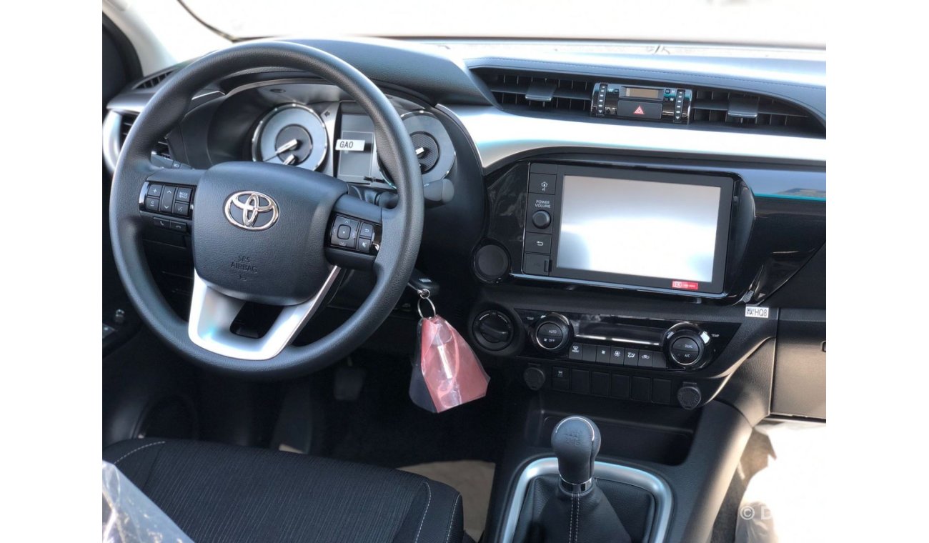 تويوتا هيلوكس TOYOTA HILUX 2.4L 4X4 DC DSL MT POWER WINDOW