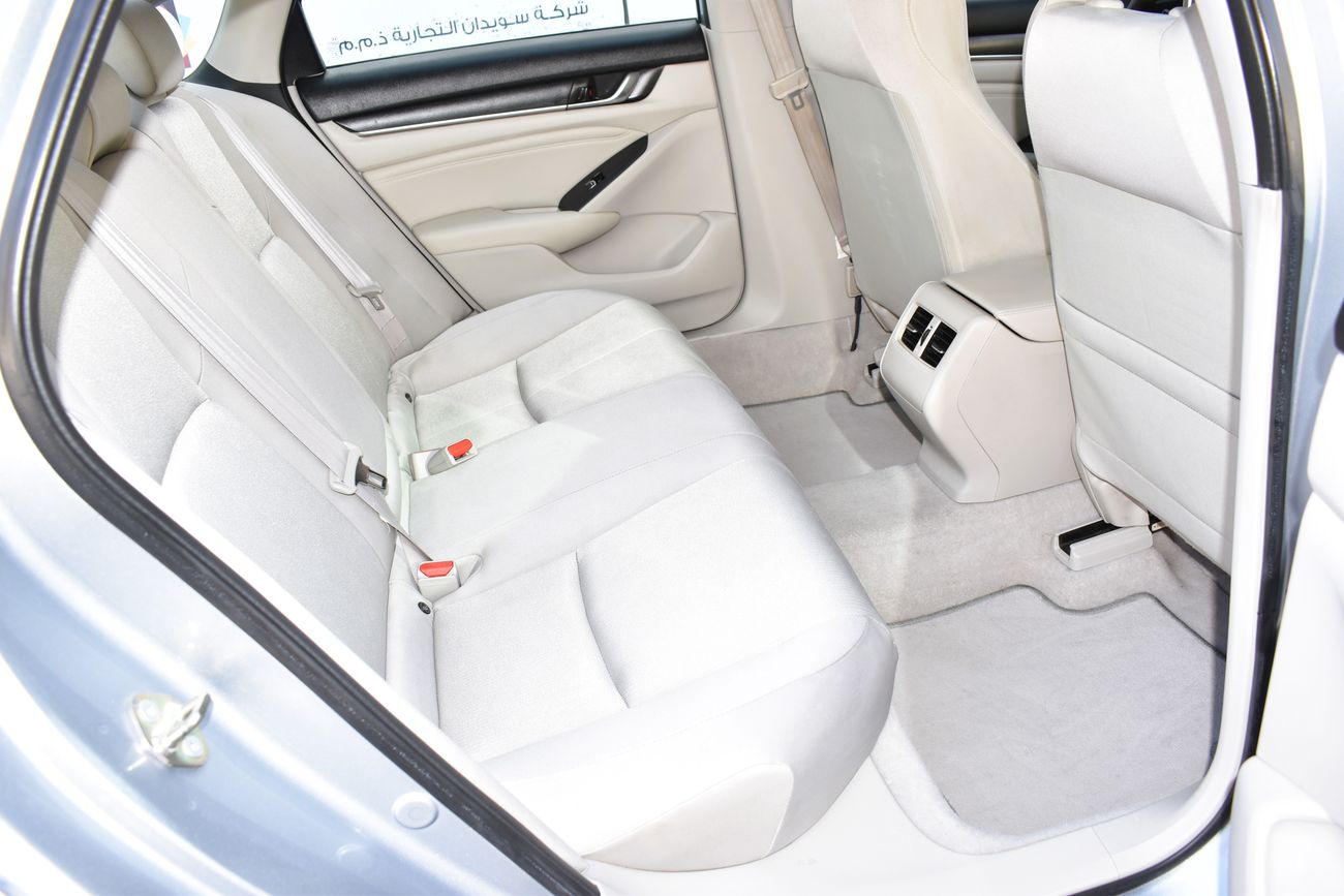 Honda Accord AED 1229 PM | 1.5L LX GCC DEALER WARRANTY