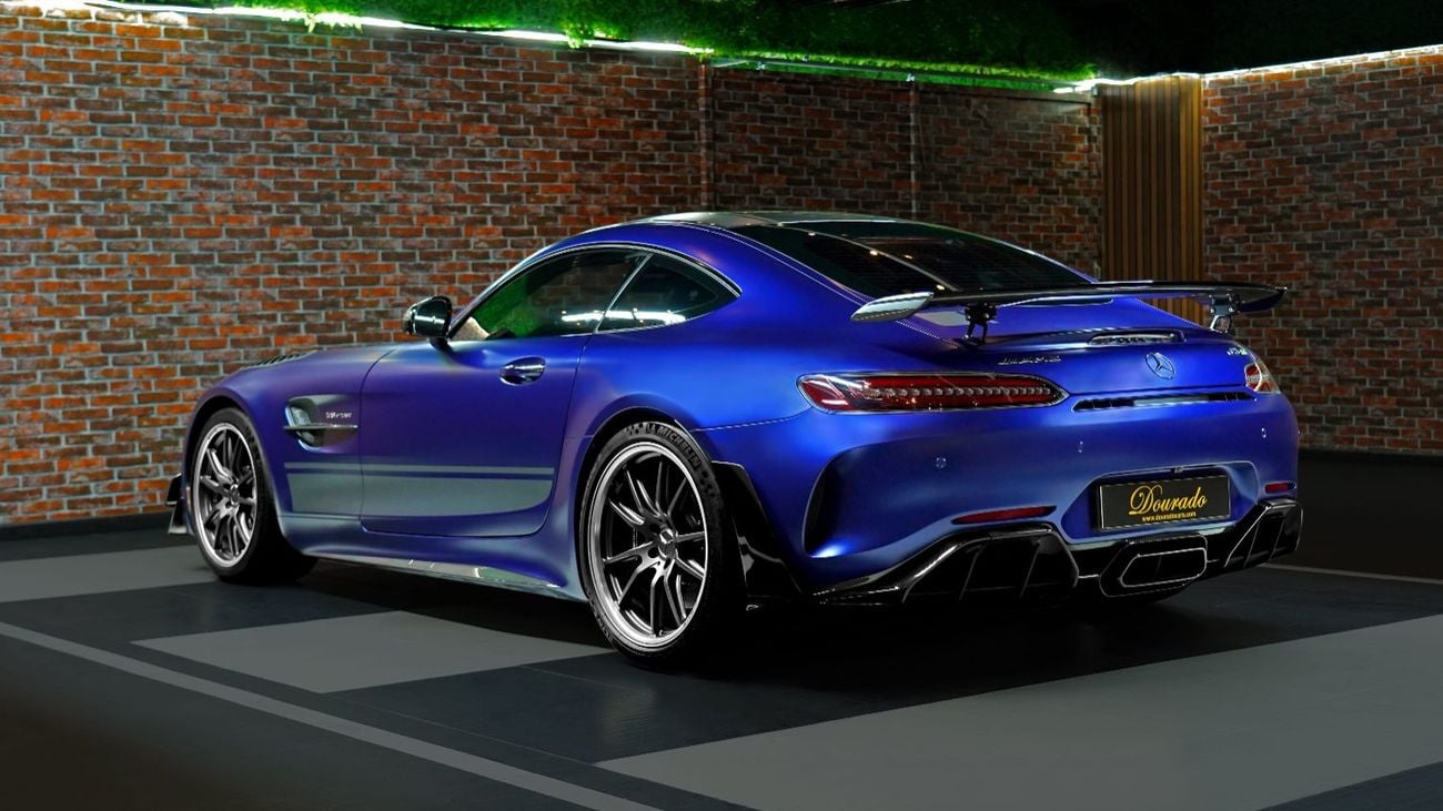 مرسيدس بنز AMG GTR | LIMITED OFFER | IMMACULATE CONDITION | CARBON DETAILS | SPORT AMG SEATS