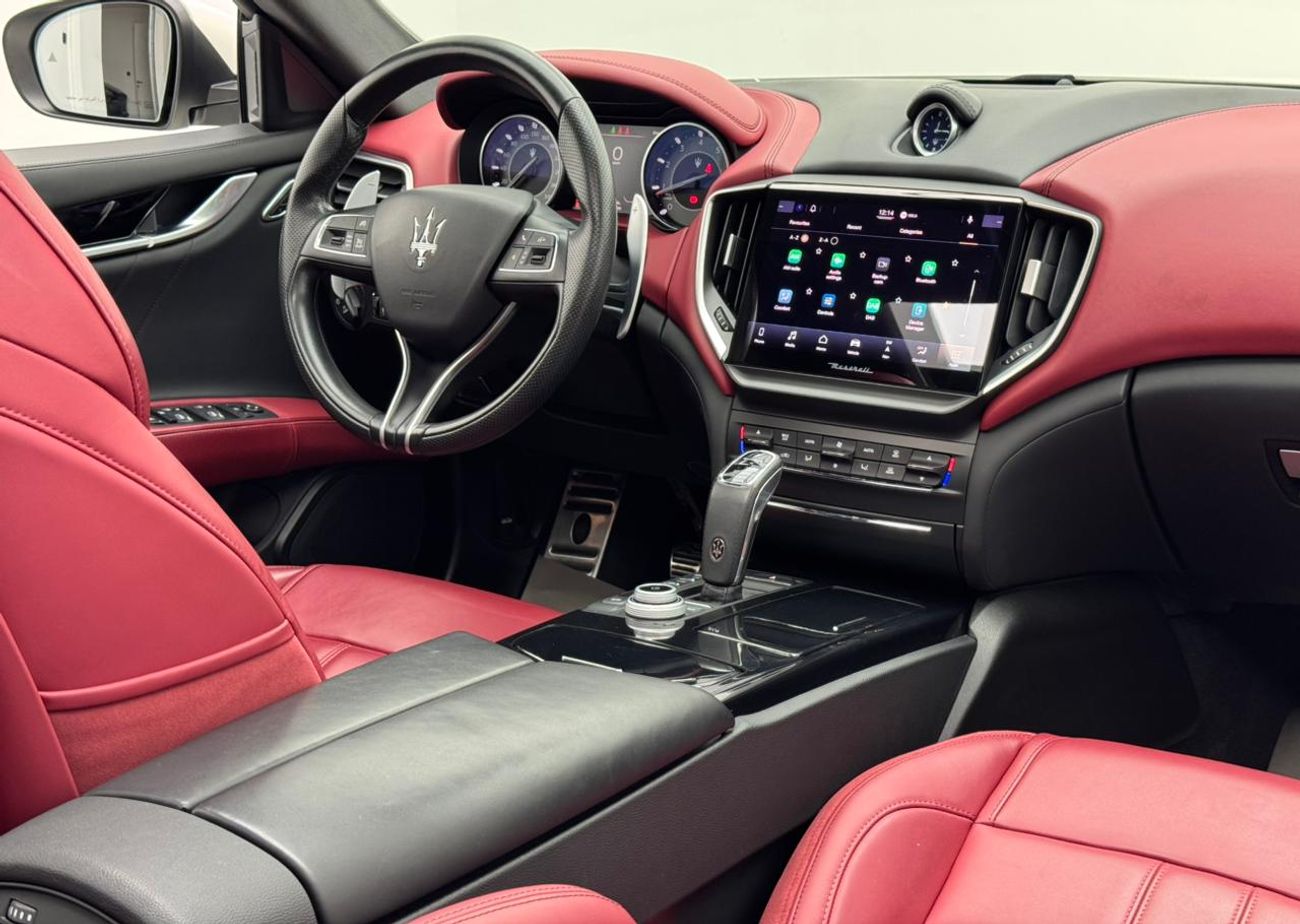 Maserati Ghibli Modena 3.0L 2022 Maserati Ghibli Modena, Maserati Service History, 1 Year Warranty, GCC