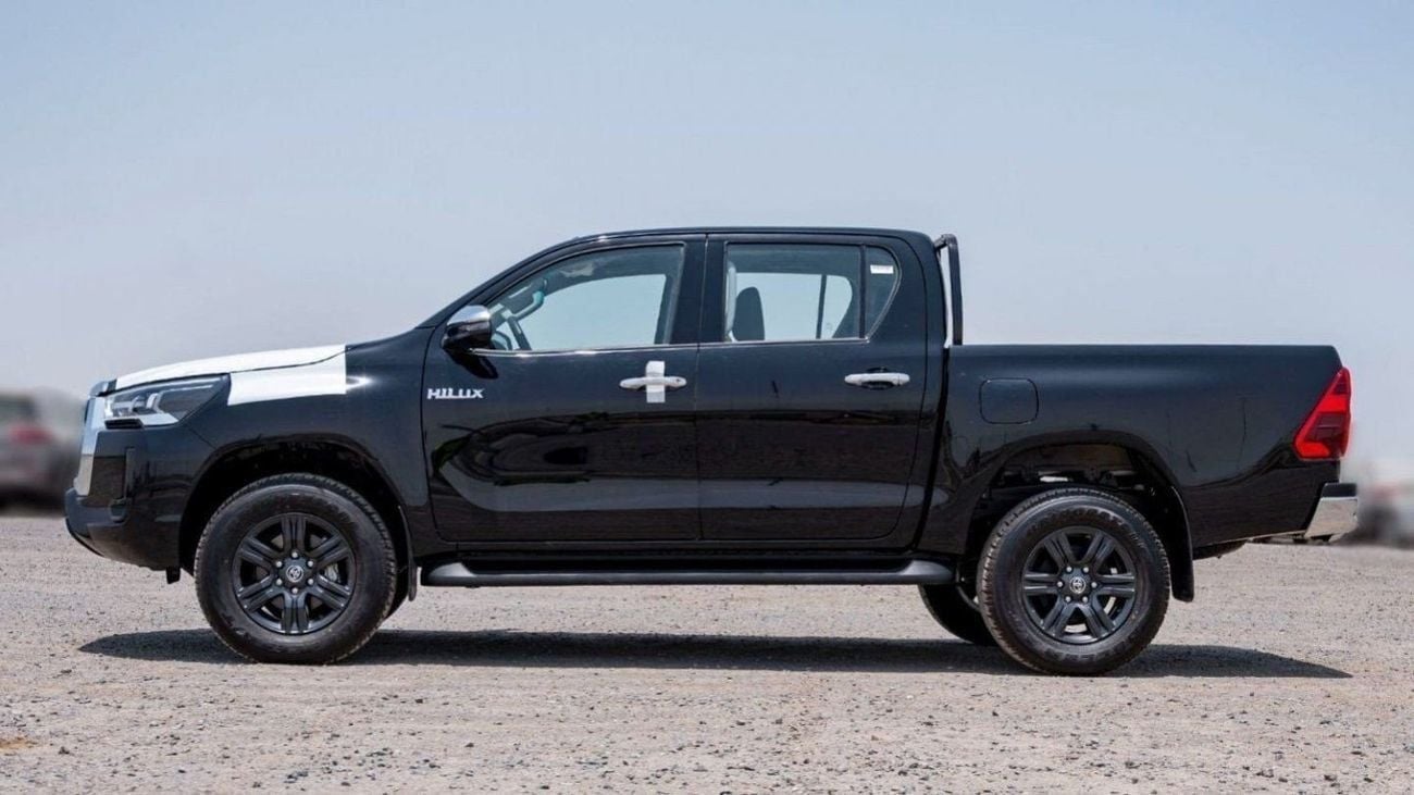 تويوتا هيلوكس SGLX 2.4L Diesel