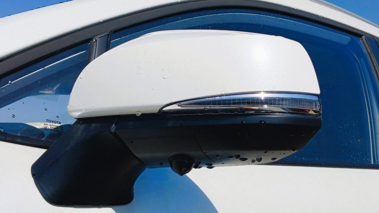 Toyota Corolla Cross Toyota Corolla Cross 2.0L Hybrid MID 2024YM Chinese