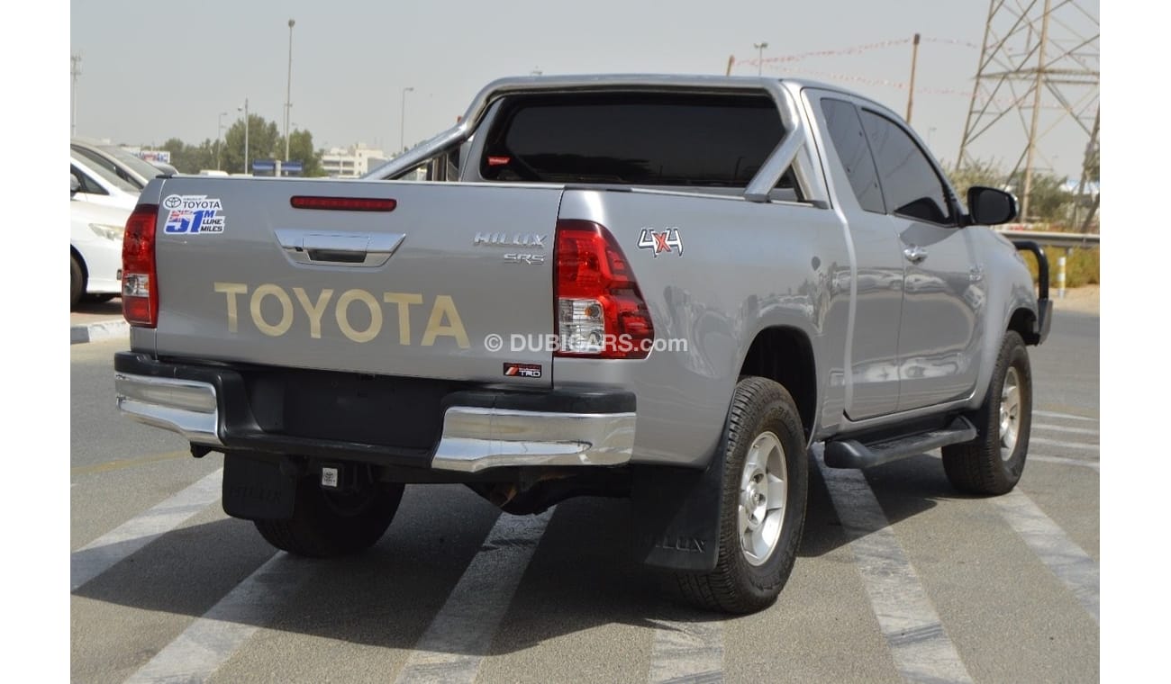 Toyota Hilux SR5 Diesel Engine