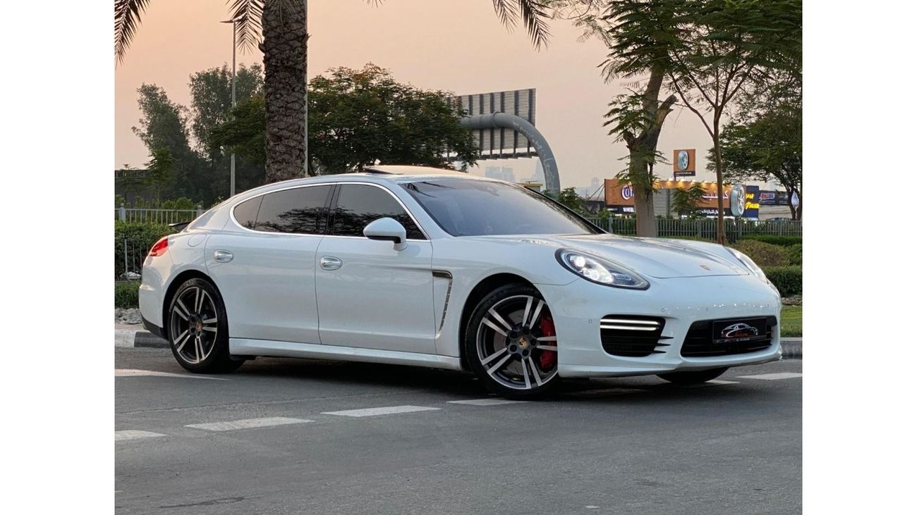 Porsche Panamera SUMMER OFFER - WARRANTY - FULL SERVICE HISTORY - AL NABOODAH