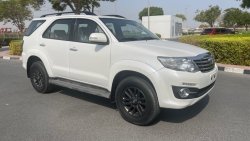 Toyota Fortuner Fortuner v6 2015