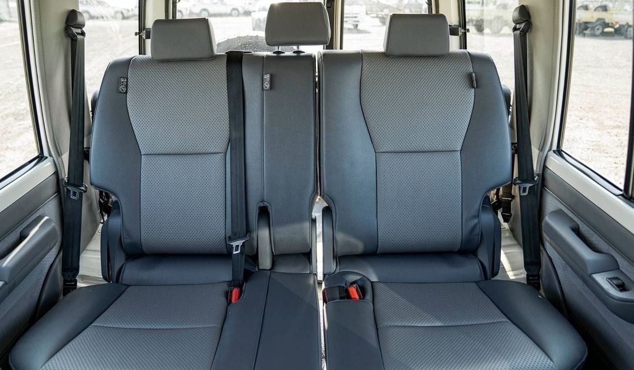 تويوتا لاند كروزر 70 LAND CRUISER LC76 4.2L 5DOOR DIESEL 2025