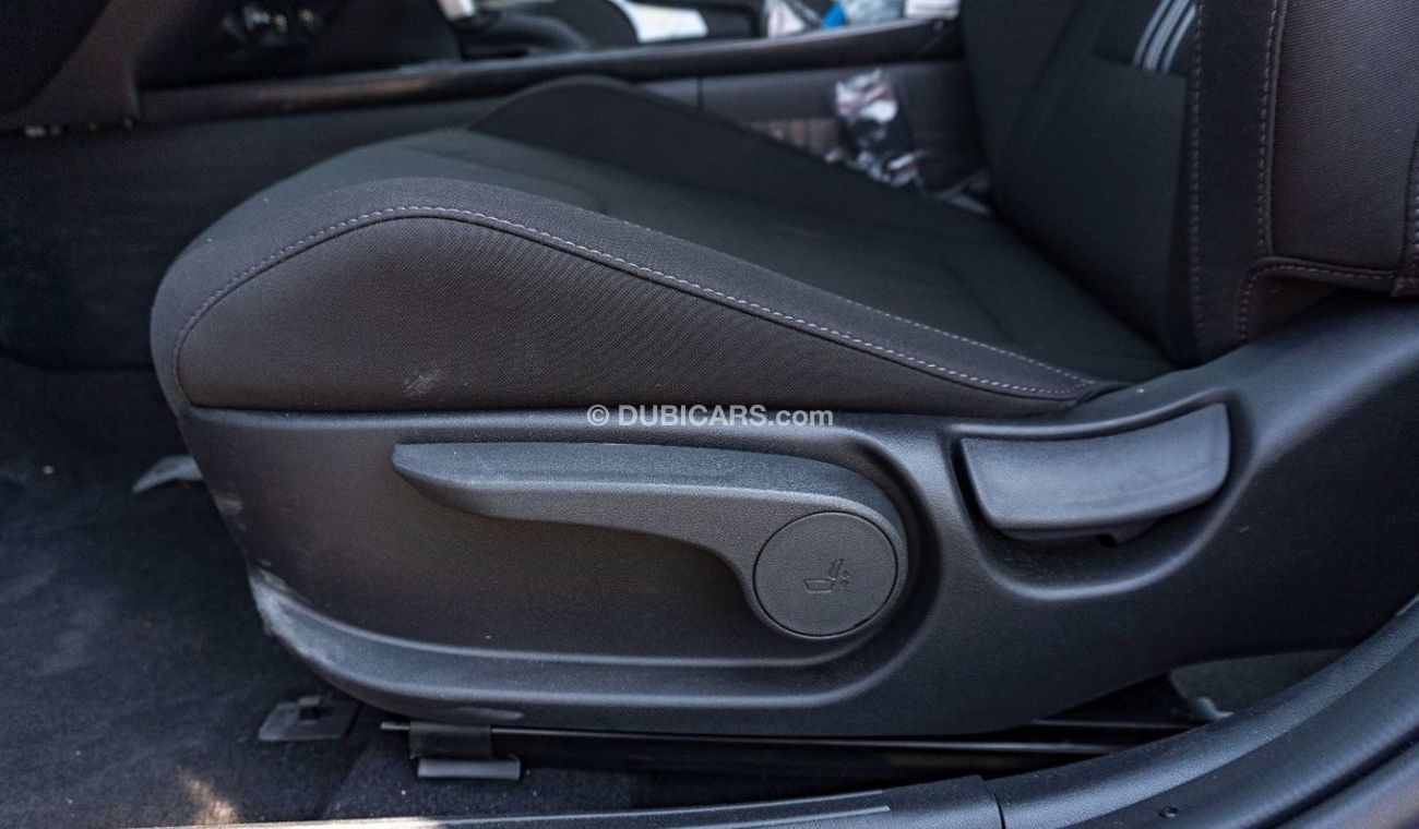 Hyundai Elantra GLS 2022 Hyundai elantra 1.6L Petrol