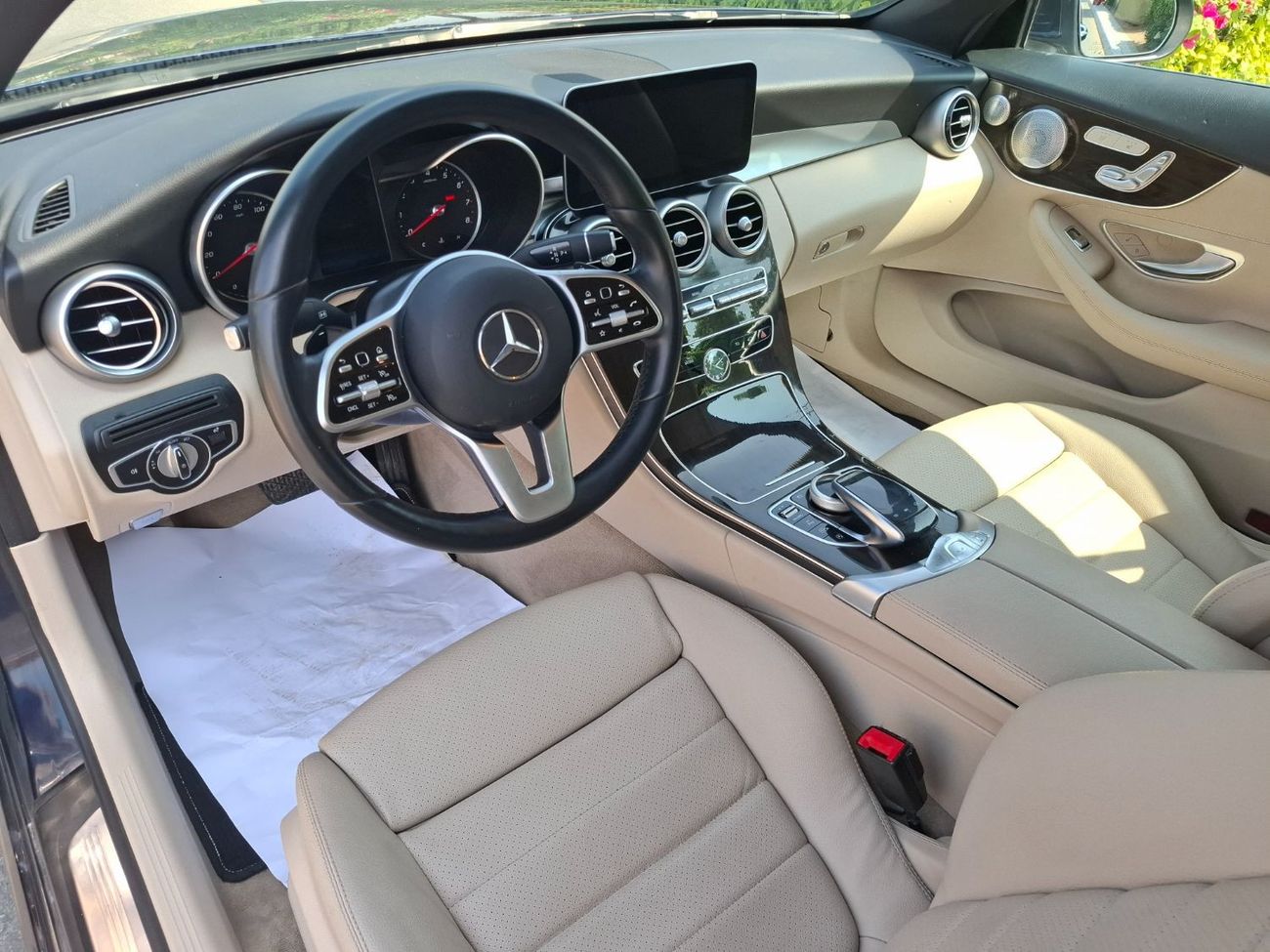 Mercedes-Benz C 300 Coupe Mercedes-Benz C300 2019 full option  convertible