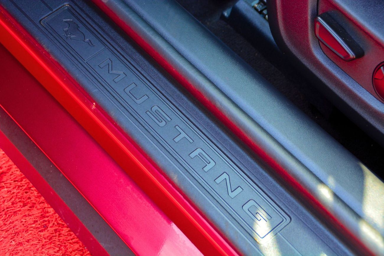 Ford Mustang EcoBoost 2.3L Convertible A/T