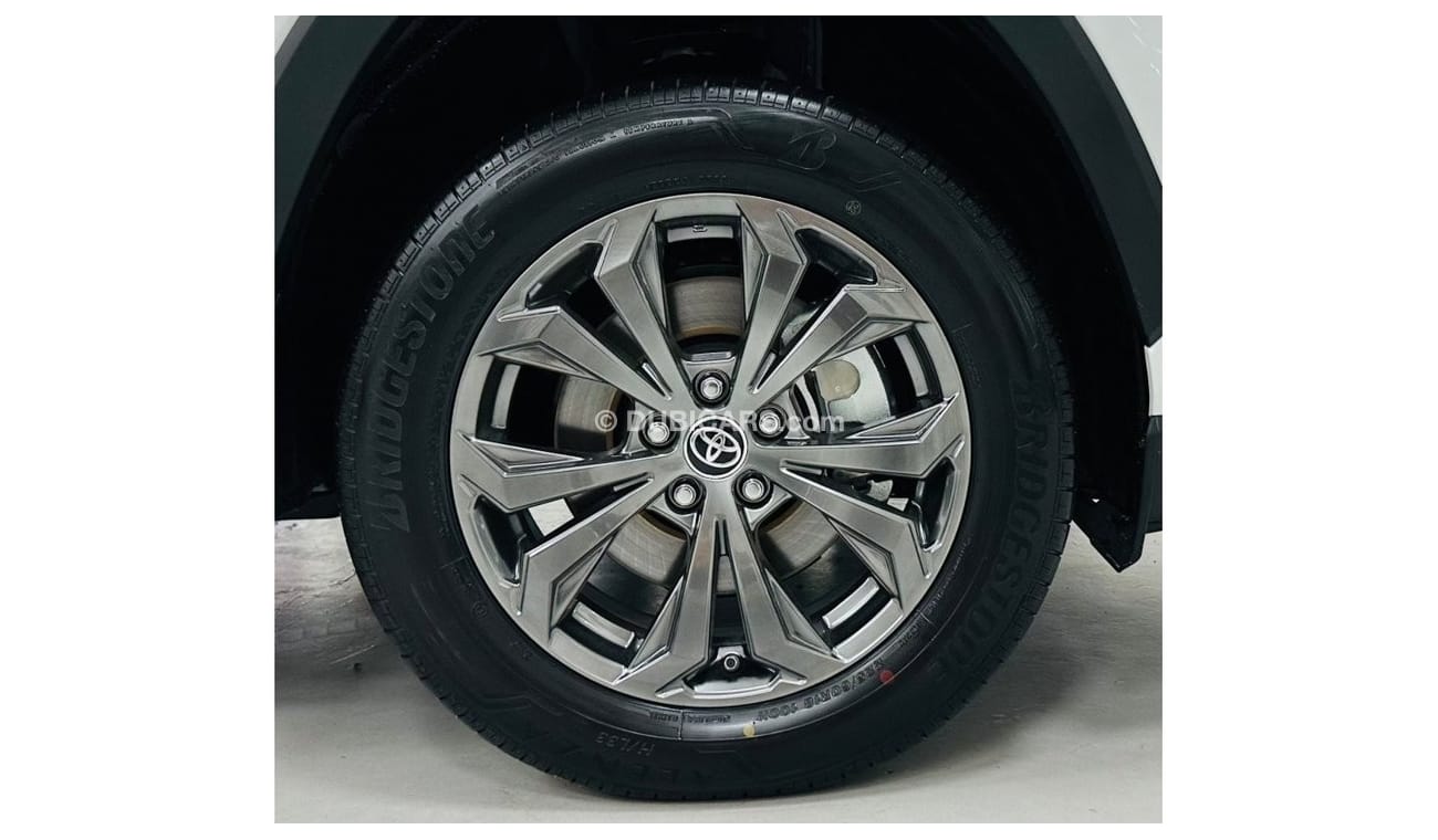 Toyota RAV4 GCC .. Warranty .. VX .. Brand New .