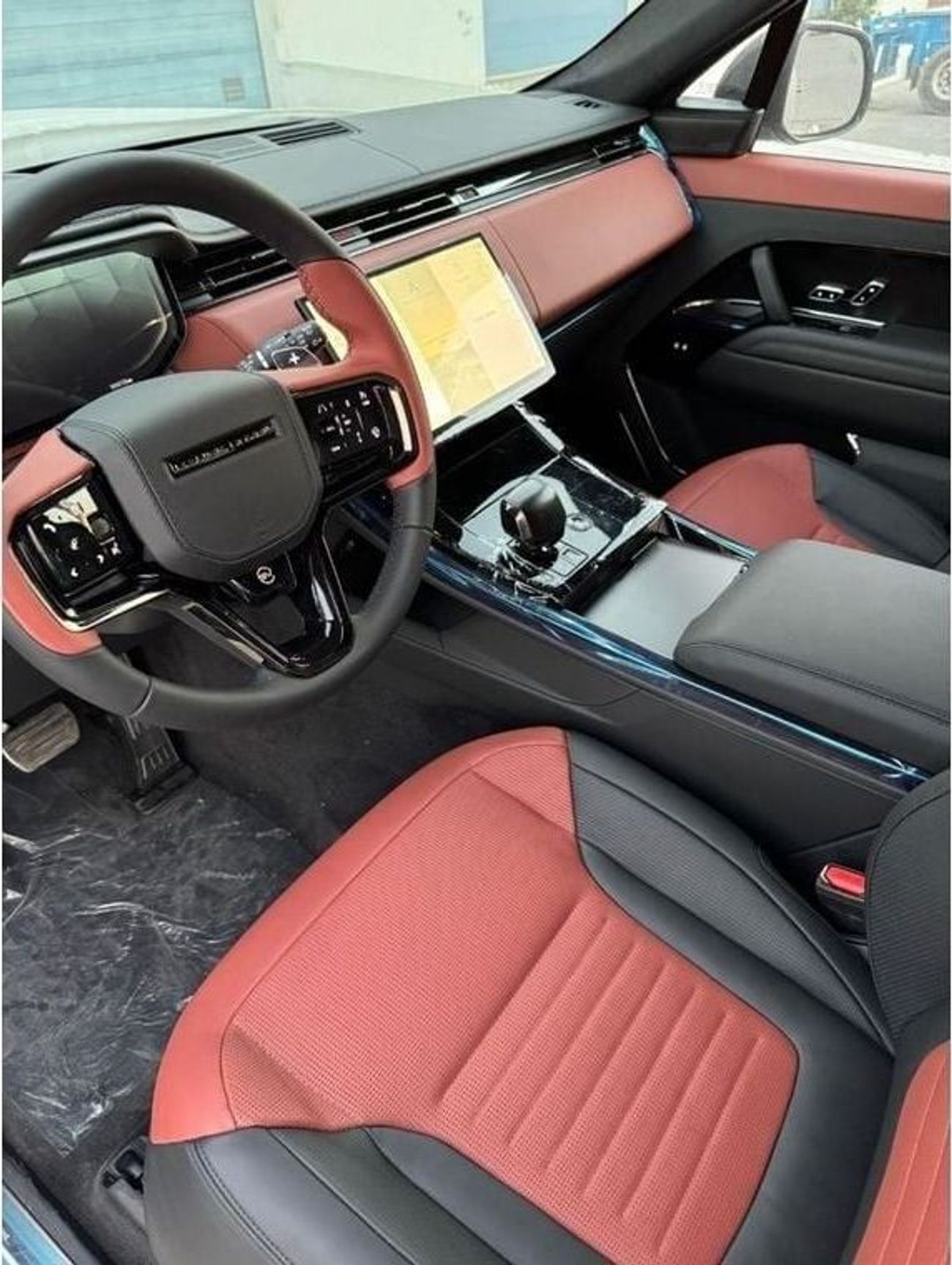 Land Rover Range Rover Sport RANGE ROVER SPORT L461 4.4 V8 P8S AWD 5DR SWB SV 635PS AUTO