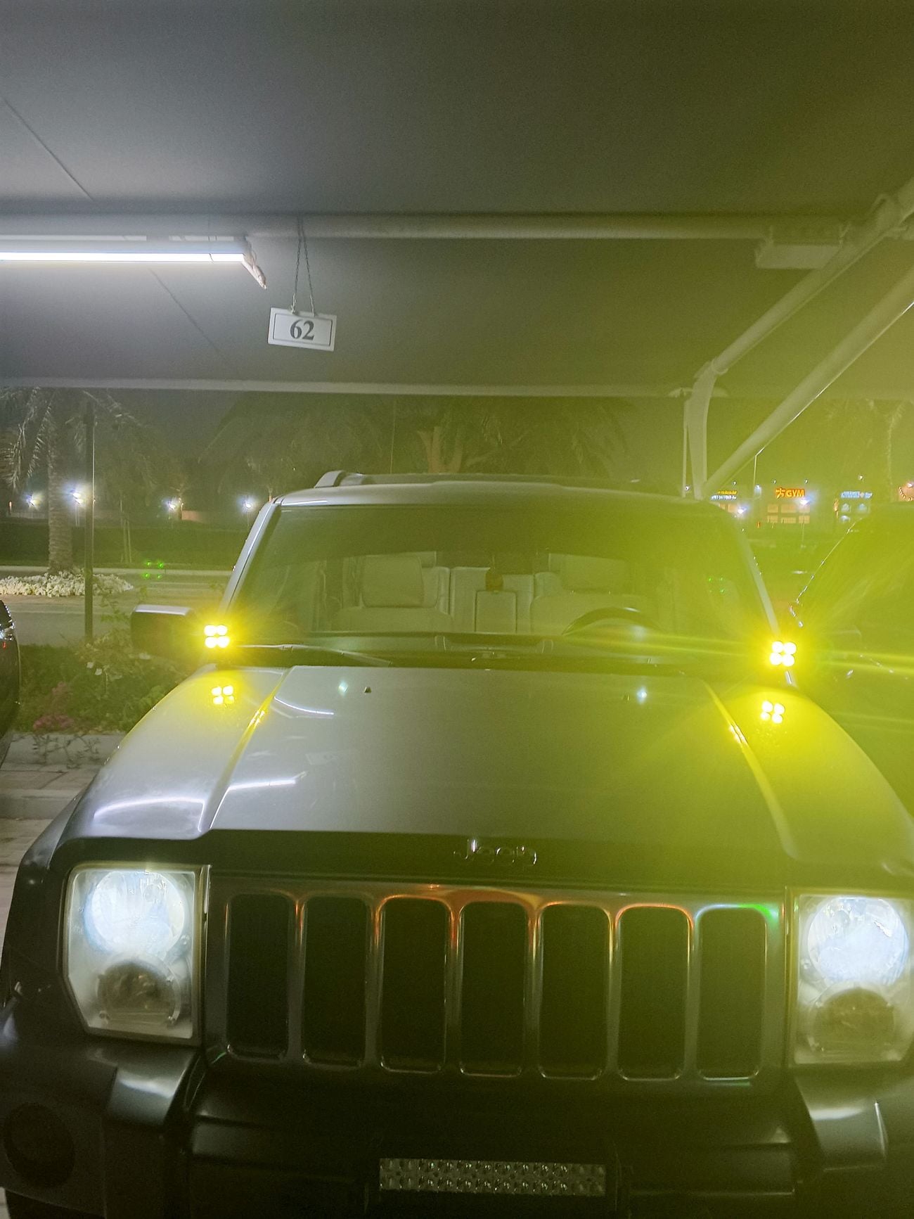 Jeep Commander V8 limited 4.7L