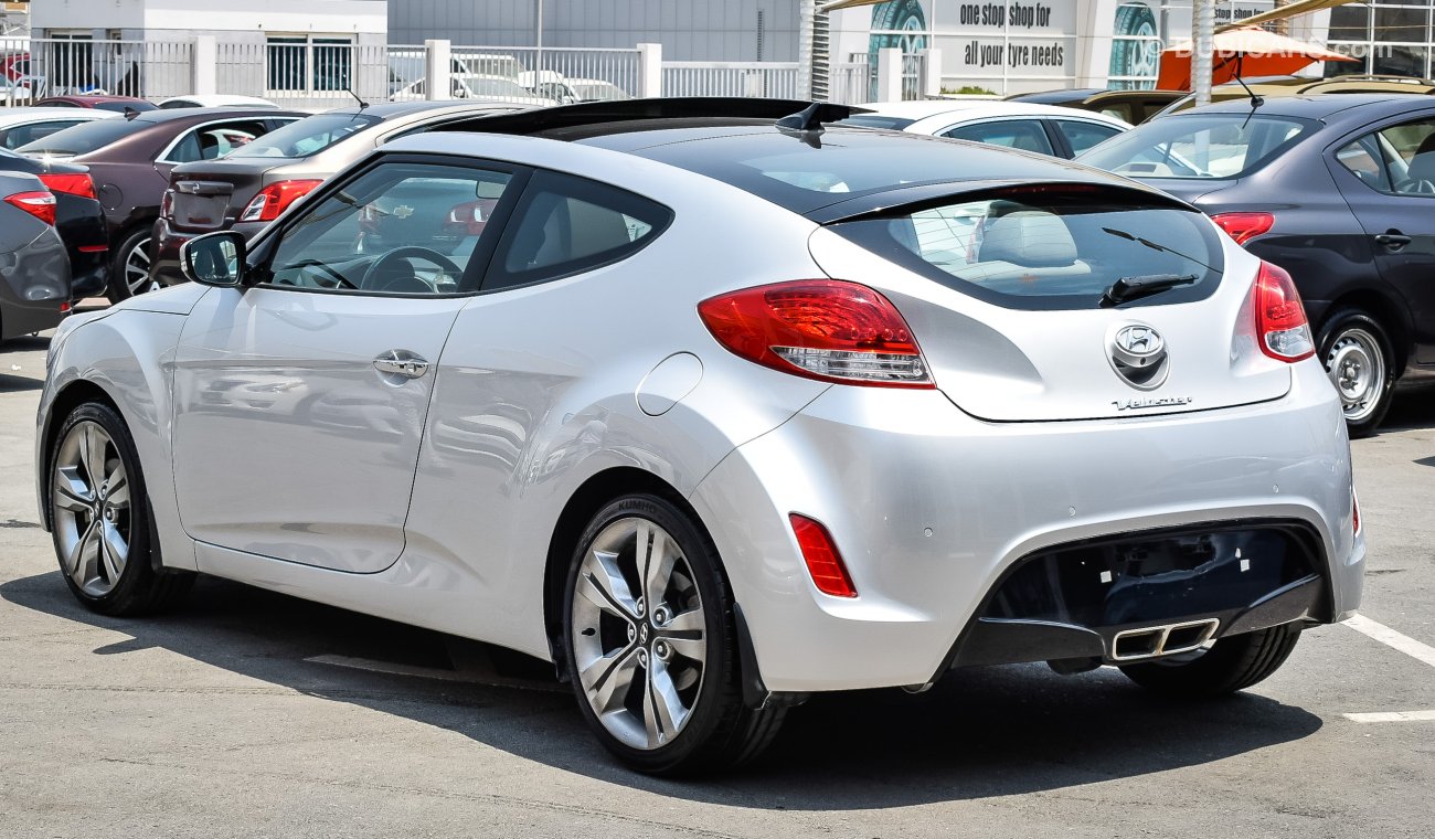 Hyundai Veloster