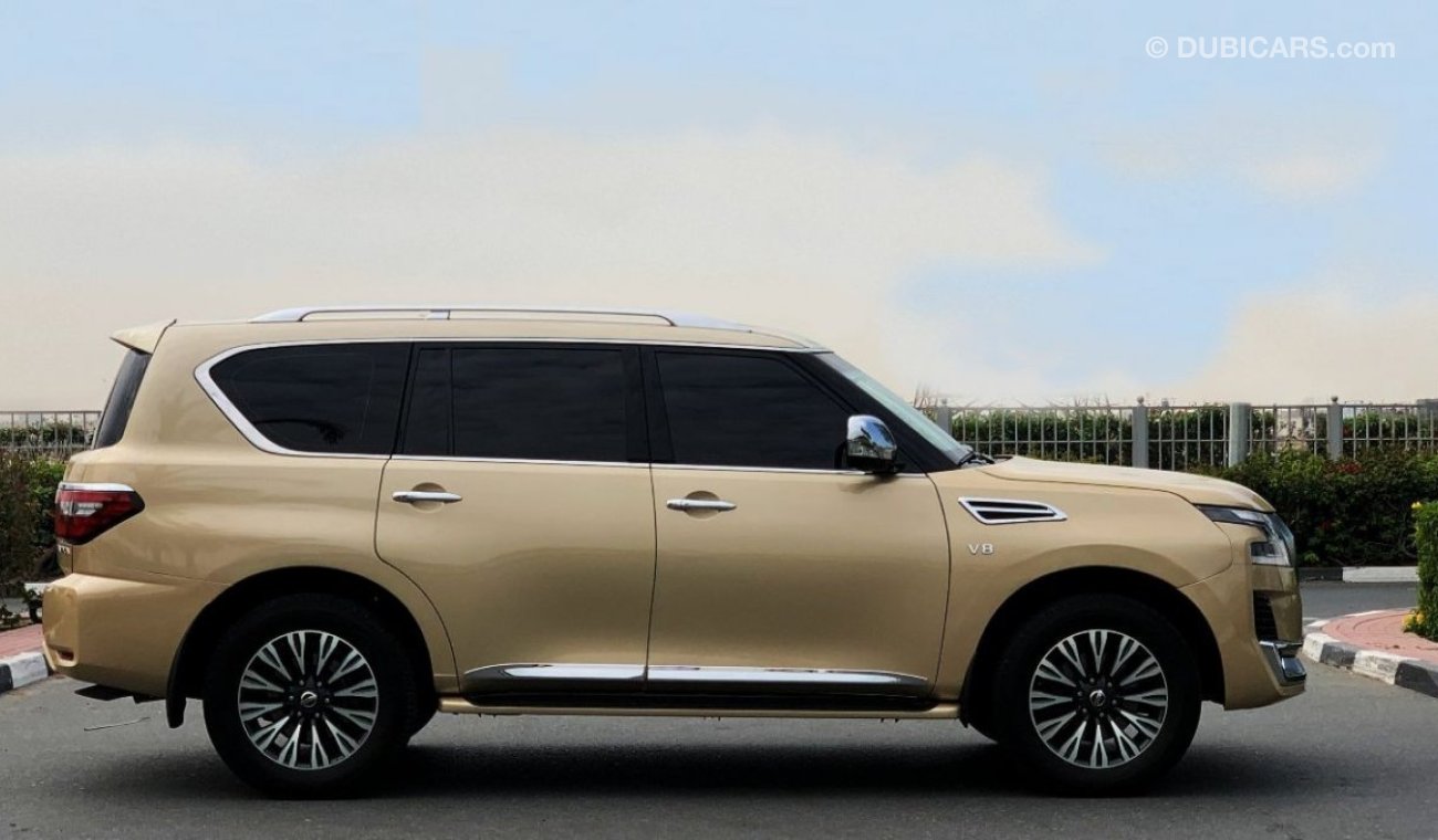 Nissan Patrol SE Platinum 5.6L-8 CYL-FULL OPTION-FACE LIFTED INTO 2020 WITH STARLIGHT ROOF-WITH EXCELLENT CONDITIO