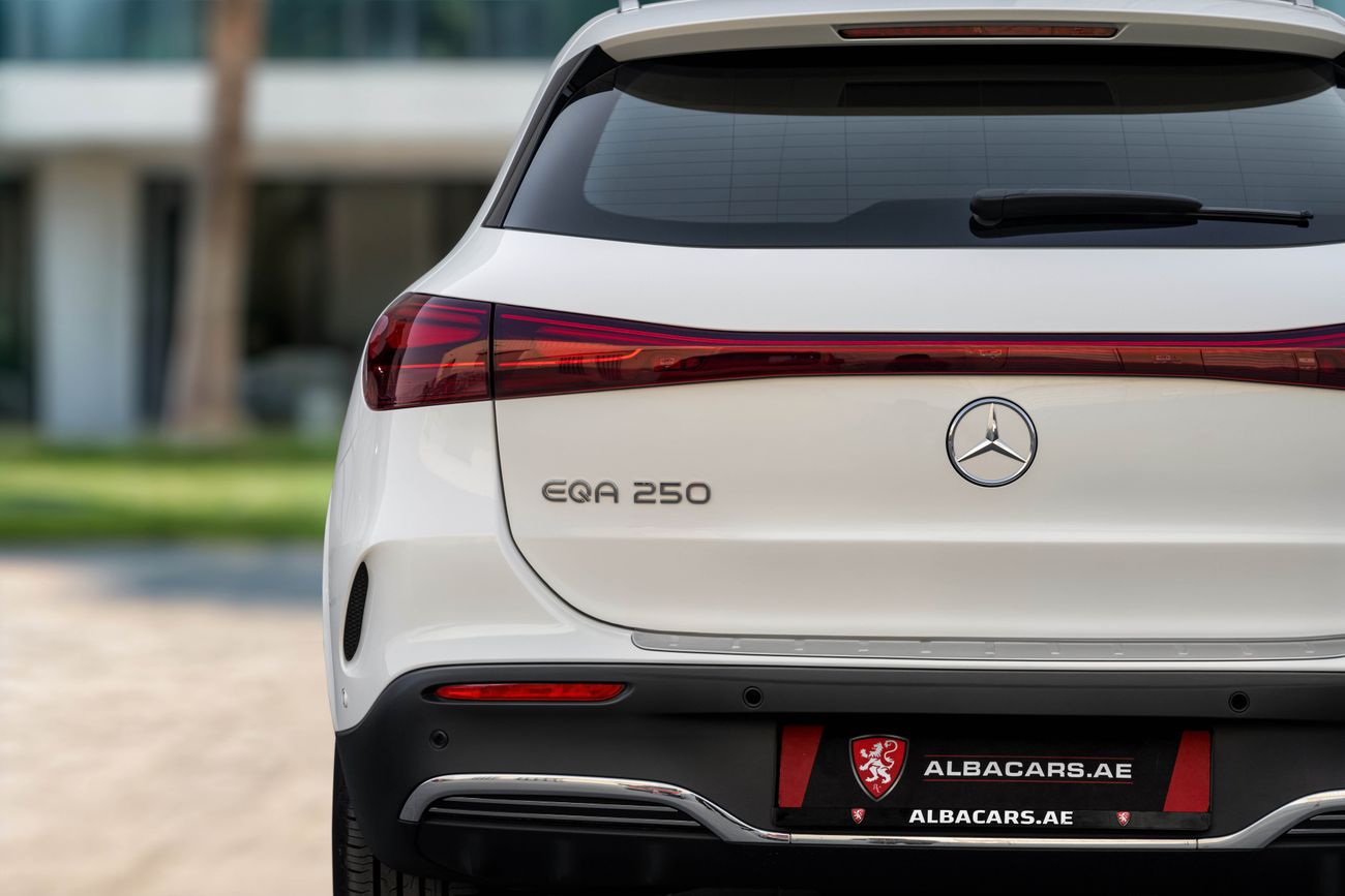 Mercedes-Benz EQA 250 EQA 250 AMG | 2,938 P.M | 0% Downpayment | EQA 250 AMG | AGENCY WARRANTY/SERVICE!