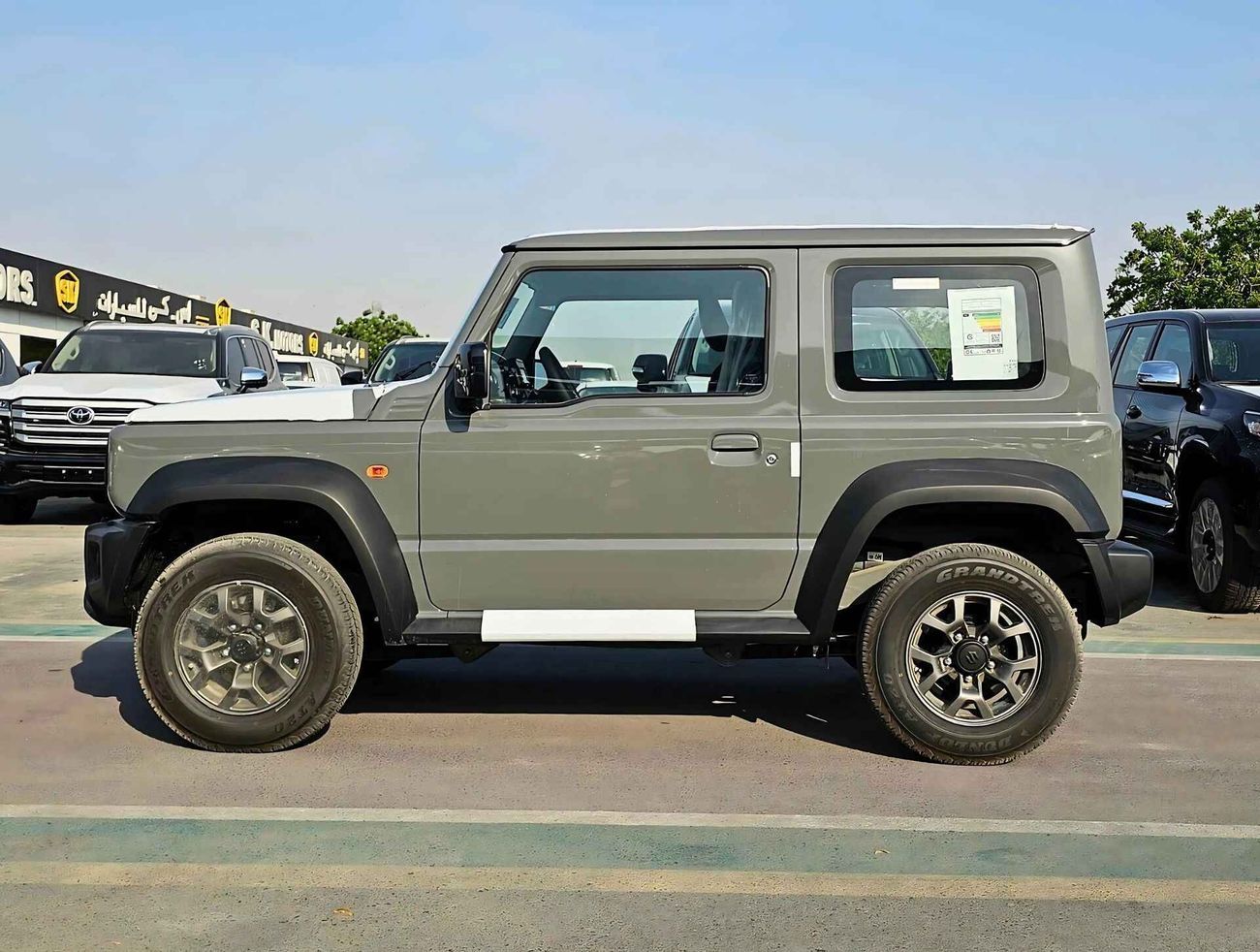 Suzuki Jimny GLX / A/T / 1.5L V4 PETROL / 3 DOOR / ALL GRIP OFF ROAD / 4WD (CODE # GLX)