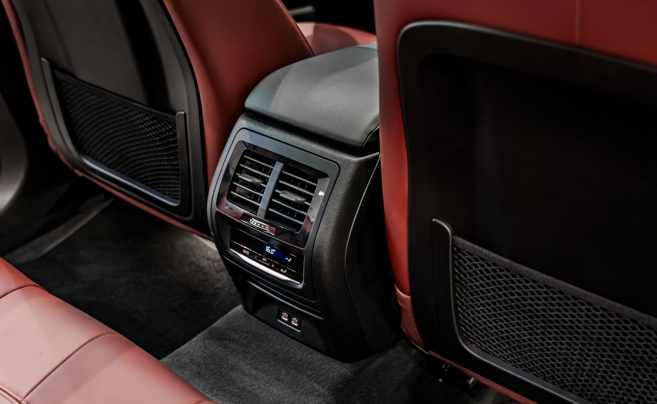 BMW X4 2023 BMW X4 xDrive30i M Sport, 2028 BMW Warranty + Service Contract, Low KMs, GCC