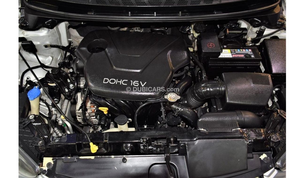 هيونداي إلانترا Hyundai Elantra 2014 Model!! in Silver Color! GCC Specs