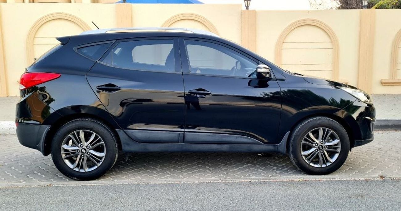 Hyundai Tucson HYUNDAI TUCSON 2015 LIMITED GCC  4WHEEL