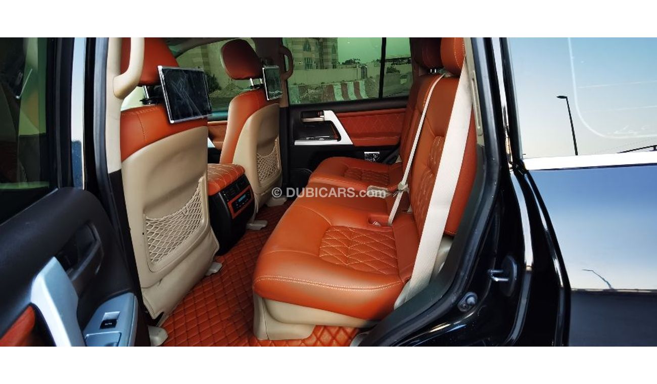 Toyota Land Cruiser VXR