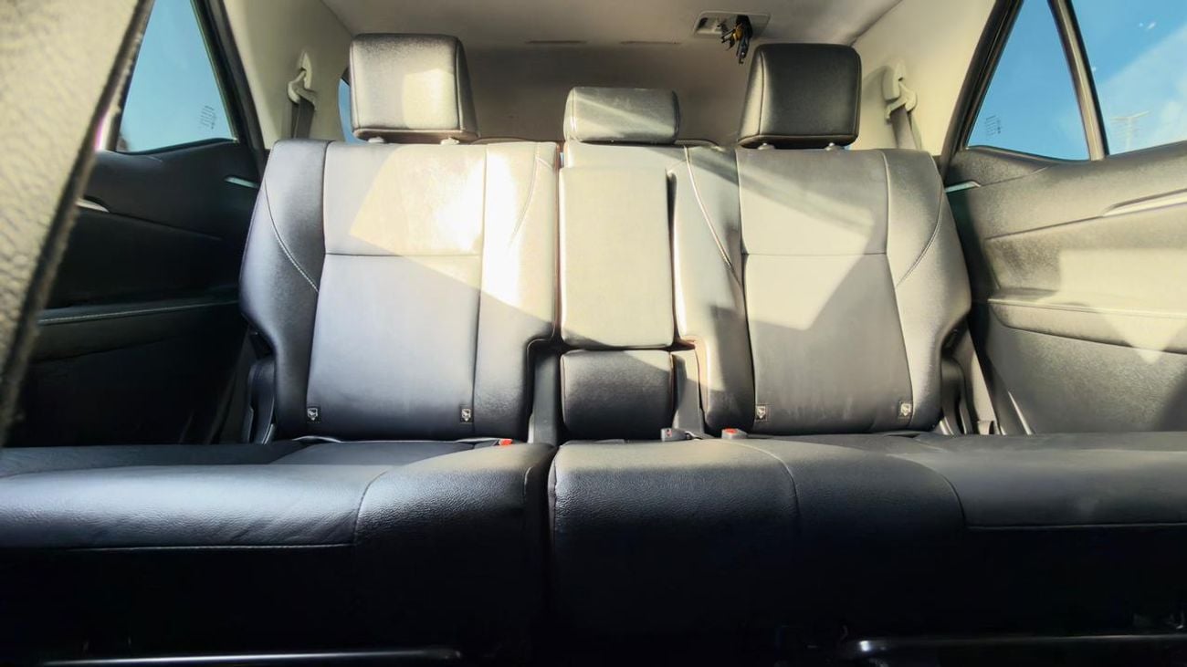 Toyota Fortuner 2025 | 2.8L DIESEL | AUTOMATIC TRANSMISSION | RIGHT HAND DRIVE | DIGITAL AC | DIGITAL ODOMETER | ELE