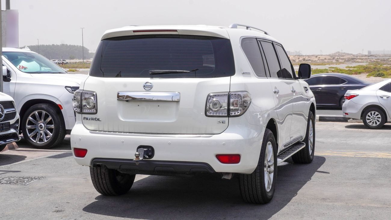 Nissan Patrol SE