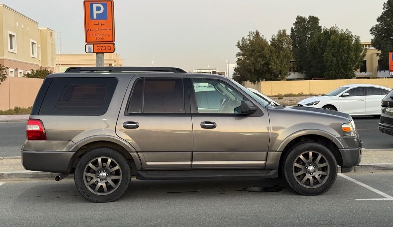 Ford Expedition XLT 5.4L