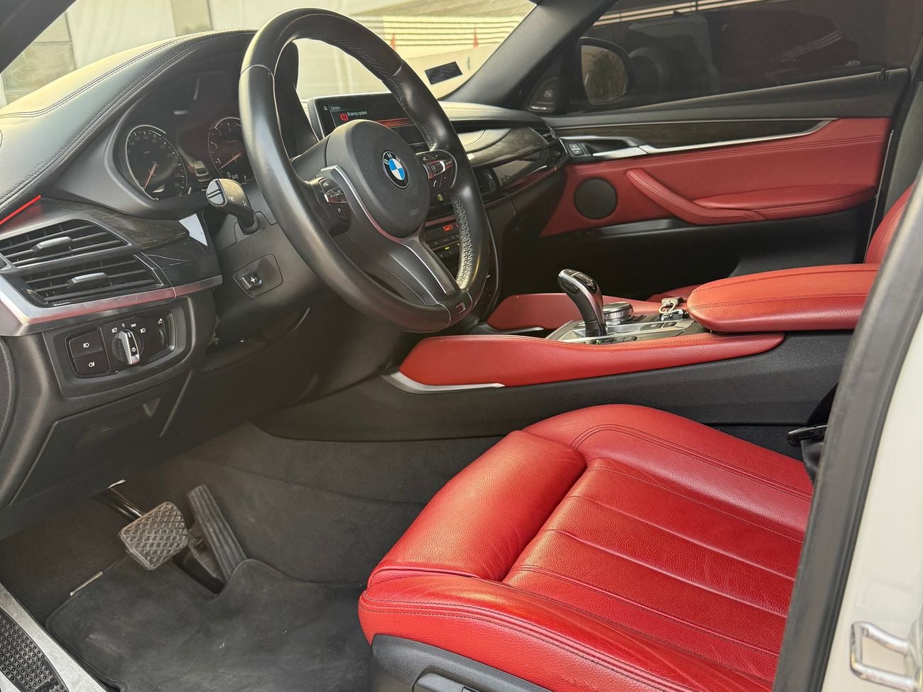 بي أم دبليو X6 35i DUBAI EDITION