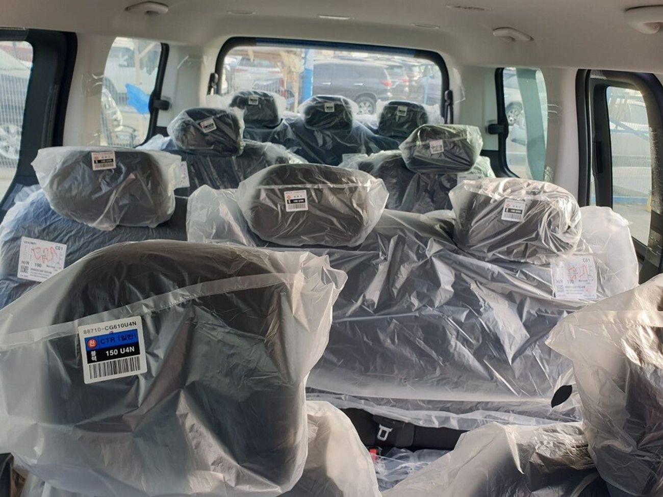 هيونداي ستاريا 3.5 - V6 - PETROL