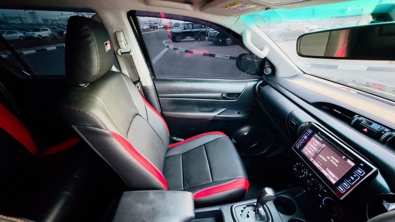 Toyota Hilux MODIFIED TO ROCCO ADVENTURE | 2.8L DIESEL ENGINE | DOUBLE CABIN