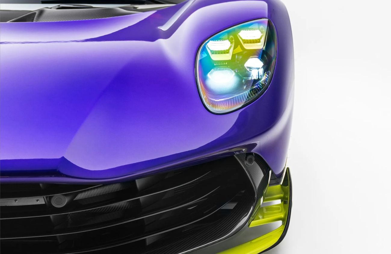 أستون مارتن فالهالا 4.0L V8 Twin-Turbo Engine + eMotors