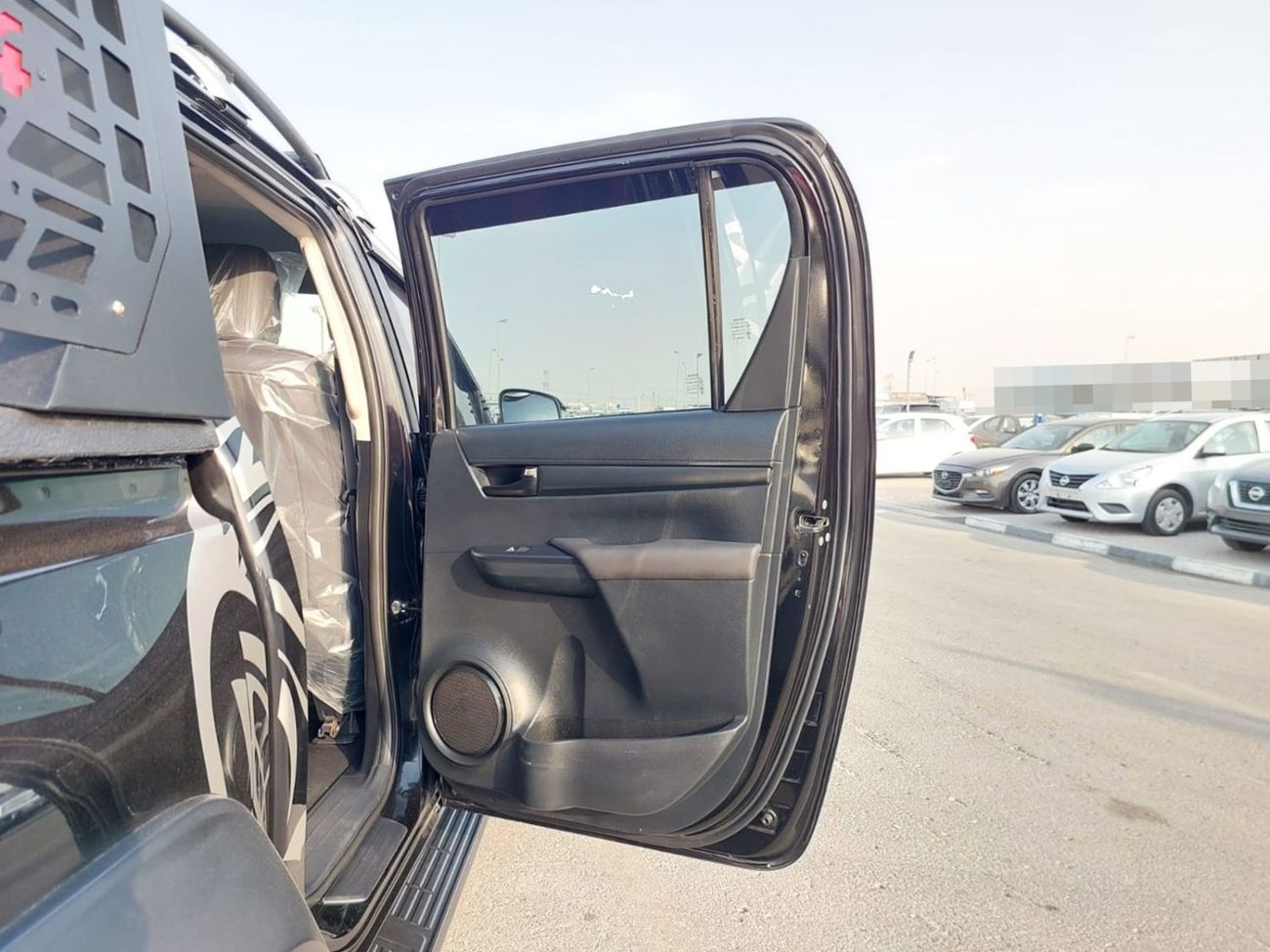 Toyota Hilux TOYOTA HILUX PICKUP RHD 2024 MODEL 2.8 L DIESEL AUTOMATIC(PM13901)