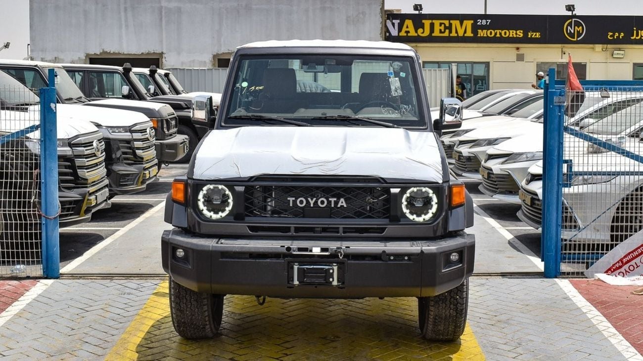 Toyota Land Cruiser 70 4.0L V6  A/T