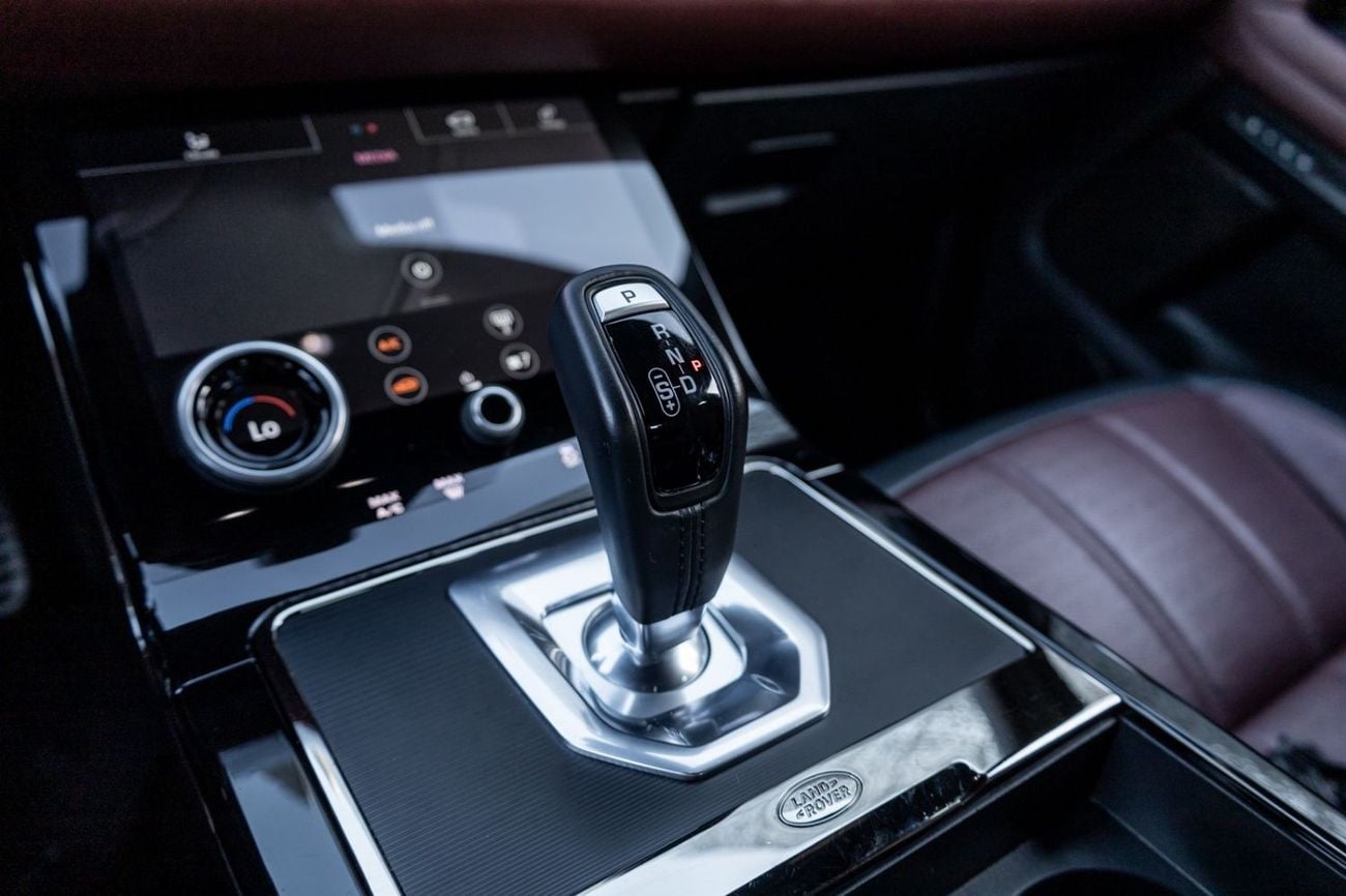 Land Rover Range Rover Evoque R-DYNAMIC HSE P250 Range Rover Evoque P250 R-Dynamic HSE 2020 GCC | Warranty