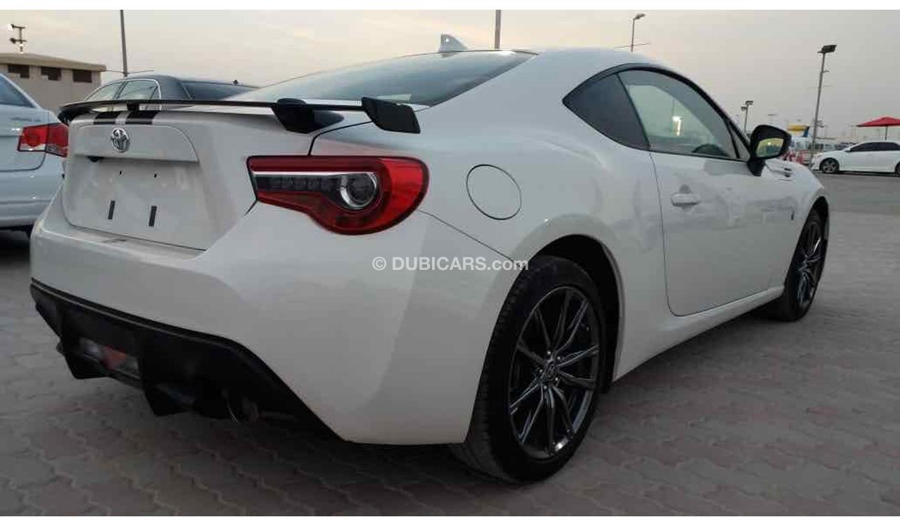 Toyota 86 v cc amircan very clean good condition