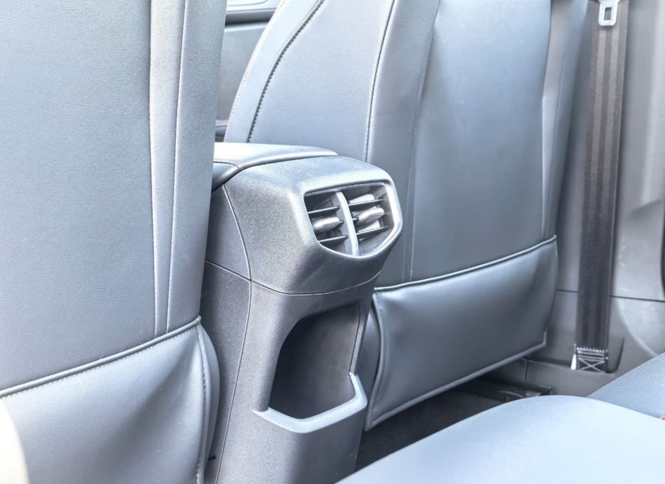 أم جي 5 2025 MG5 1.5L LUXURY AUTOMATIC TRANSMISSION FULL OPTION