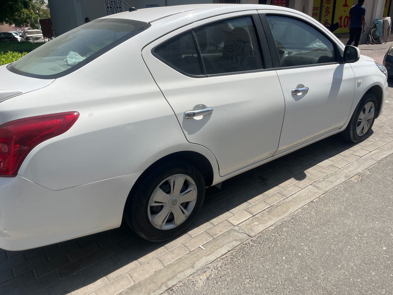 نيسان صني SV