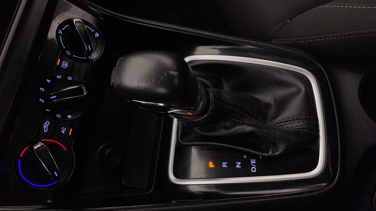 أم جي 5 STD 1.5 | بدون دفعة مقدمة | اختبار القيادة في المنزل