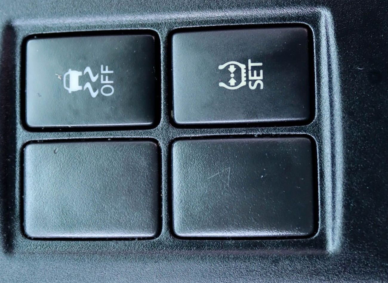 Toyota Fortuner 2.7L EXR Toyota Fortuner 2.7L | 2019 GCC Original Paint & Accident Free | excellent condition