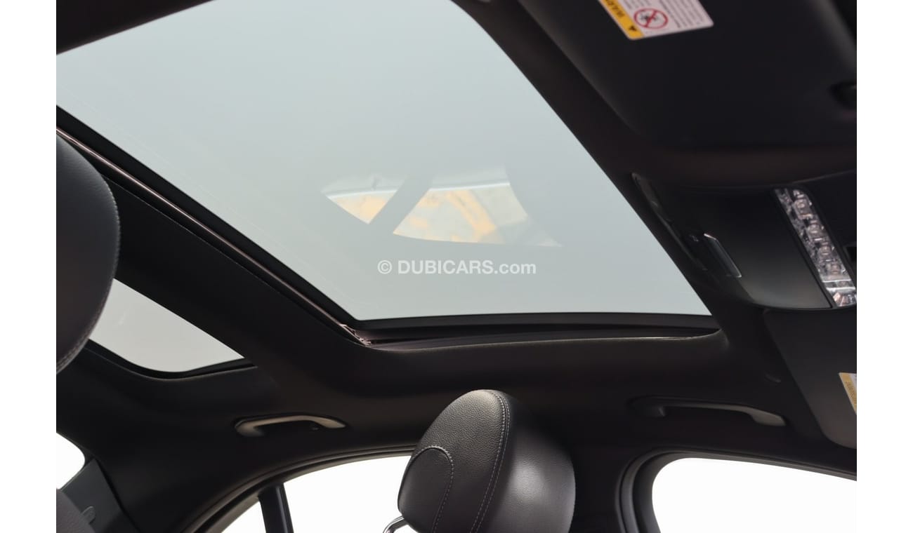 Mercedes-Benz C 300 Std Mercedes-Benz C300 / Canadian / 2021 /