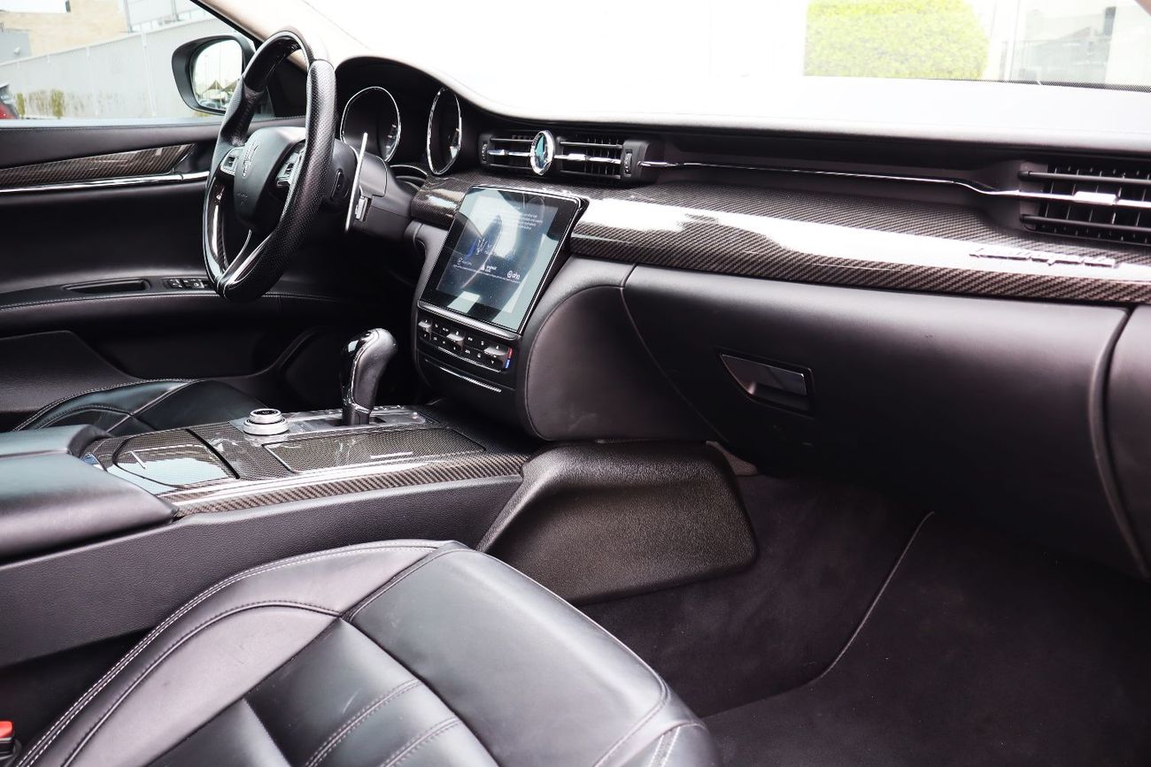 Maserati Quattroporte GTS 3.8L