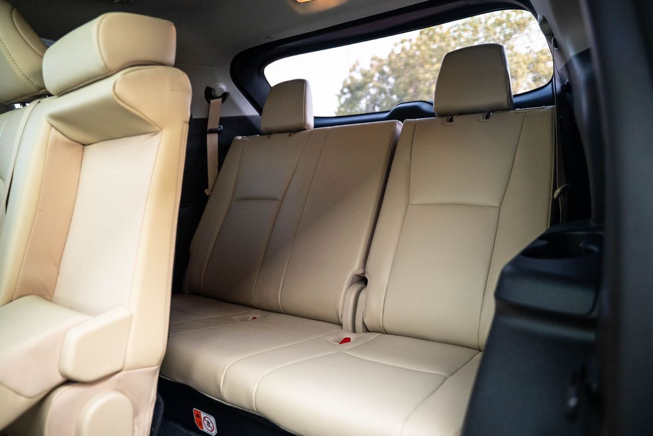 Toyota Highlander 2.5L Hybrid VXR (AWD) VXR 2023 Agency Warranty Full Service History GCC 2.5L Hybrid