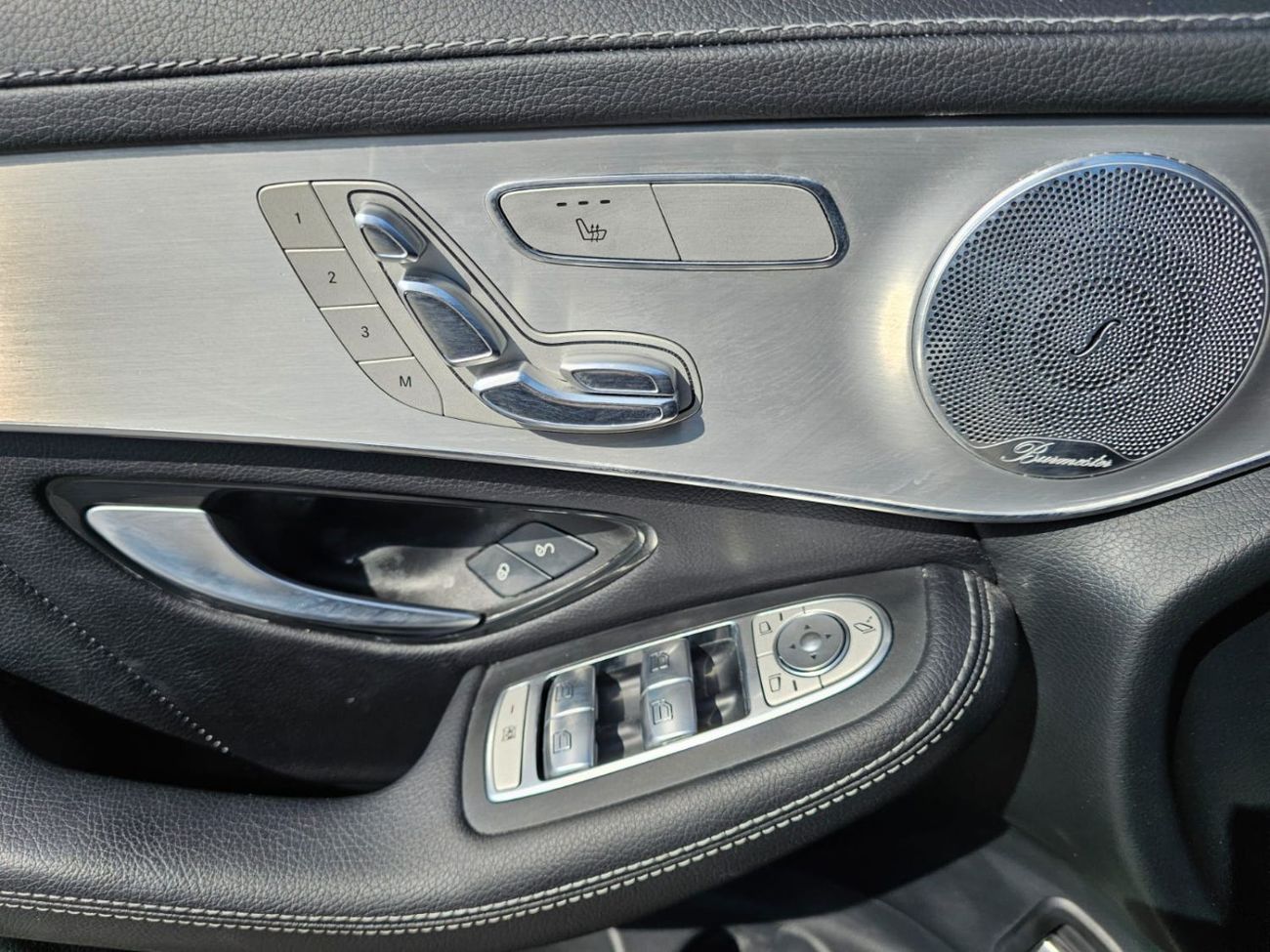 مرسيدس بنز GLC كوبيه 300 Premium 2.0L