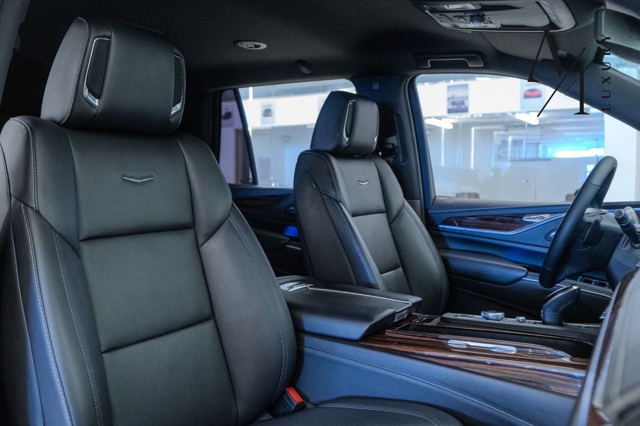 كاديلاك إسكالاد PLATINUM LUXURY PLATINUM EDITION