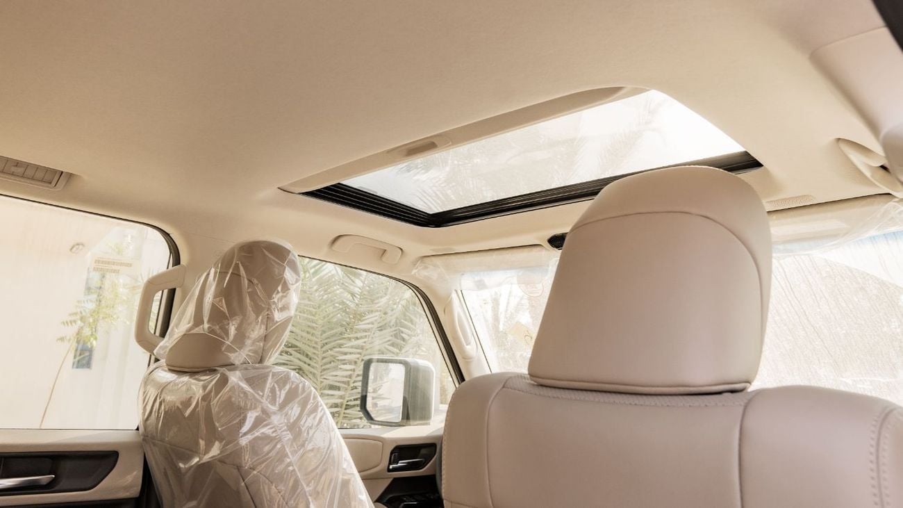 تويوتا برادو 2025 Toyota Prado TXL2 2.4L AT Petrol (White-Beige)