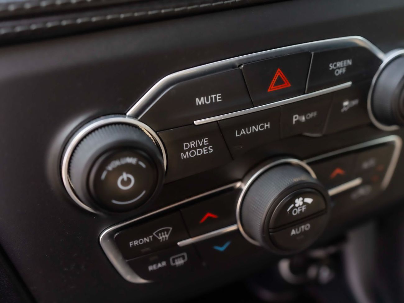 Dodge Charger R/T Mid 5.7L