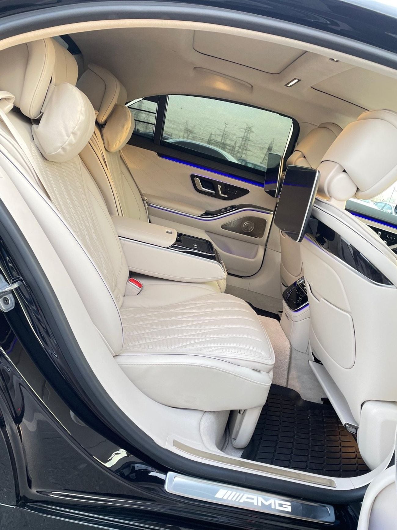 Mercedes Benz S63 AMG E PERFORMANCE AMG \/ \/ NIGHT PACKAGE